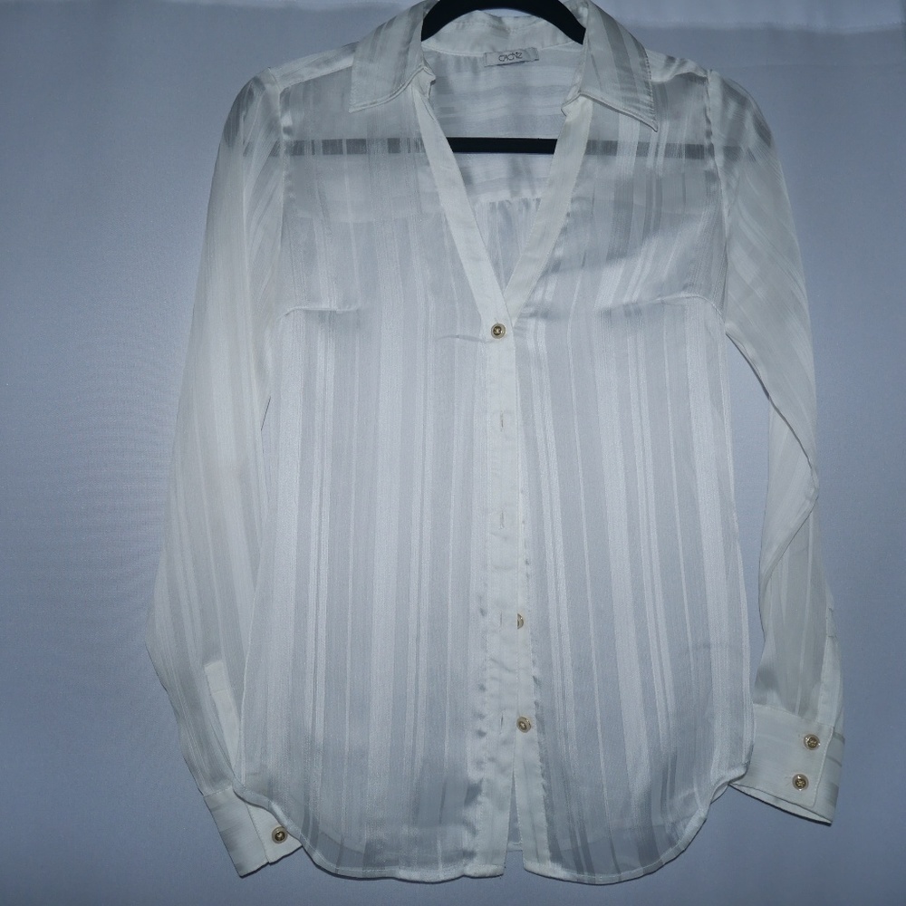 Women’s blouse